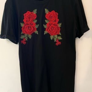 Rue21 T-Shirt Dress with flower embroidery